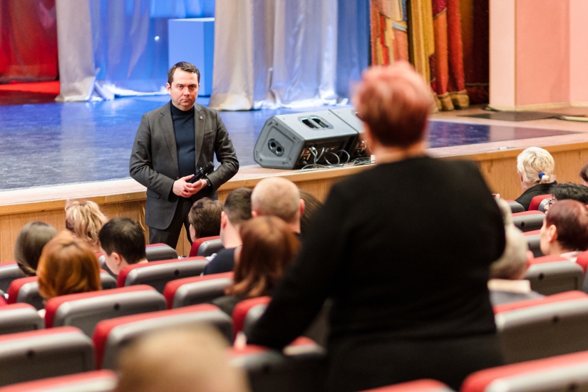 23 апреля губернатор Мурманской области Андрей Чибис проведет встречу с жителями Североморска