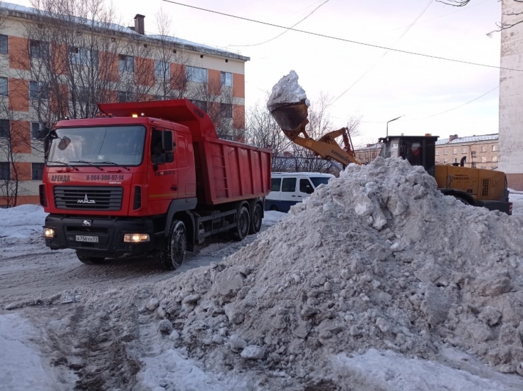 Вопрос уборки снега остается на особом контроле