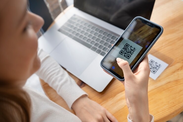 Мошенники придумали новую схему обмана с QR-кодами