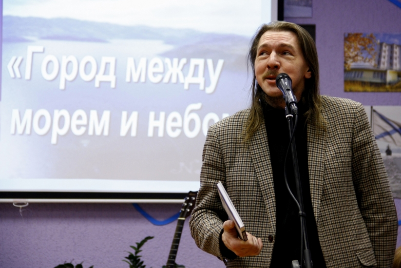 10 февраля в Центральной городской библиотеке им. Л.Крейна пройдет вечер памяти Дмитрия Коржова
