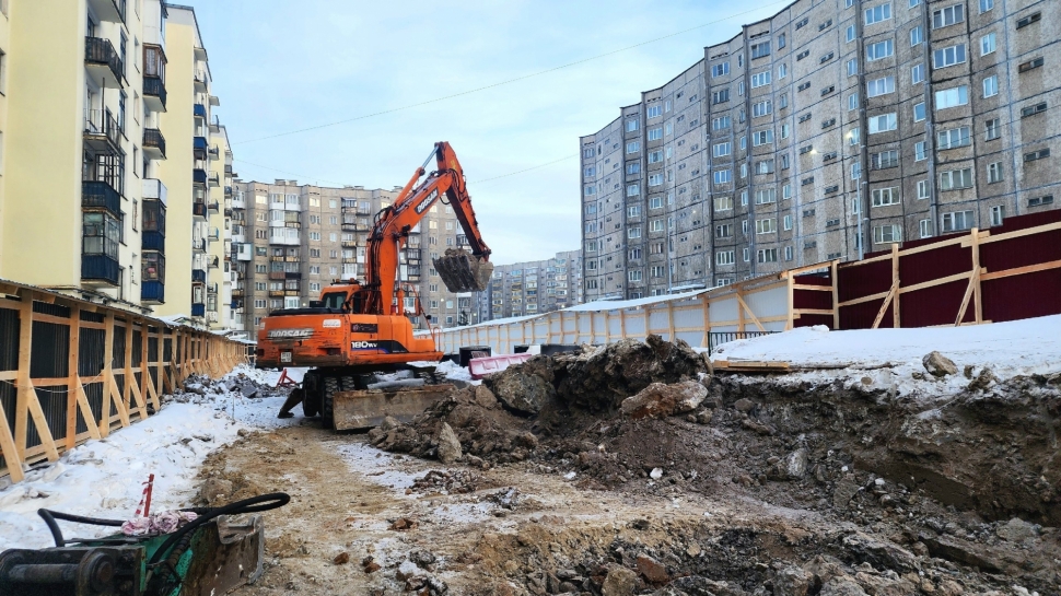Глава ЗАТО г. Североморск ознакомился с ходом работ по капитальному ремонту дренажной системы