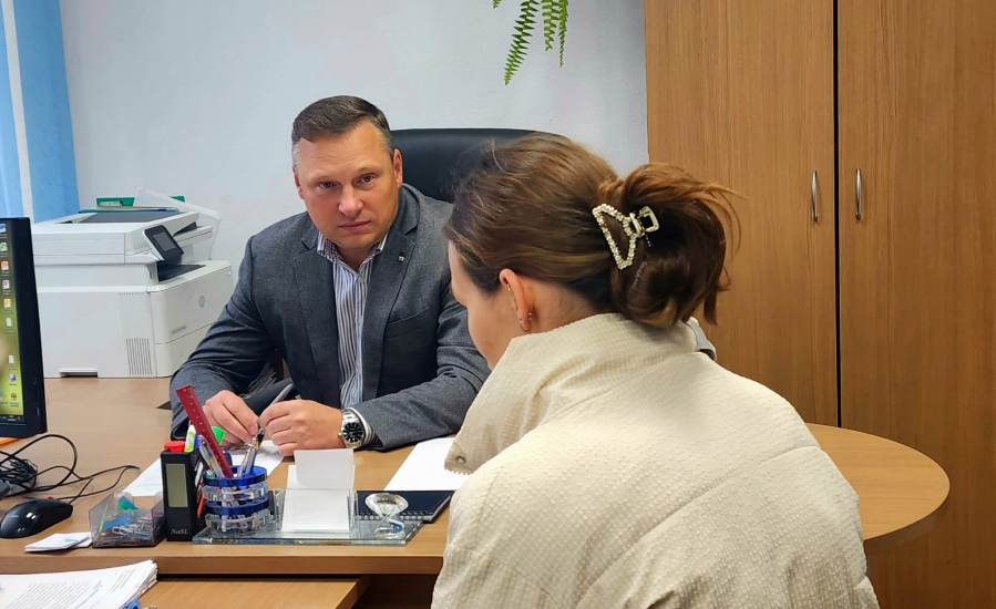 Глава ЗАТО Североморск Олег Прасов провел прием жителей муниципалитета по личным вопросам