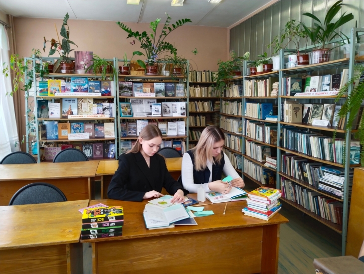 В проекте «Работа рядом» приняли участие более 5 тысяч подростков