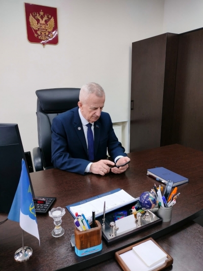 Председатель Совета депутатов ЗАТО г. Североморск Евгений Алексеев принял участие в голосовании на выборах Президента РФ дистанционно
