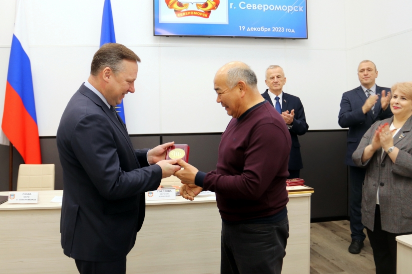 Наградили североморцев