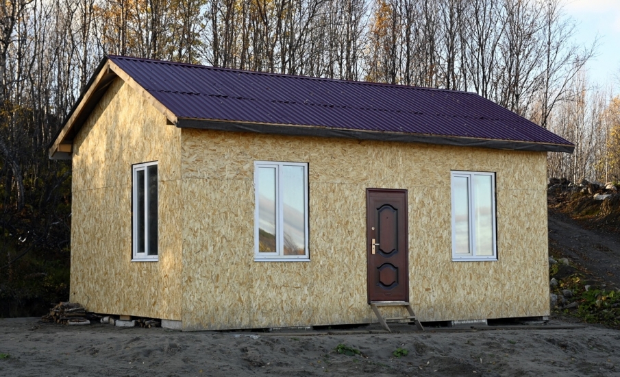 В районе улицы Матросской идет строительство домов