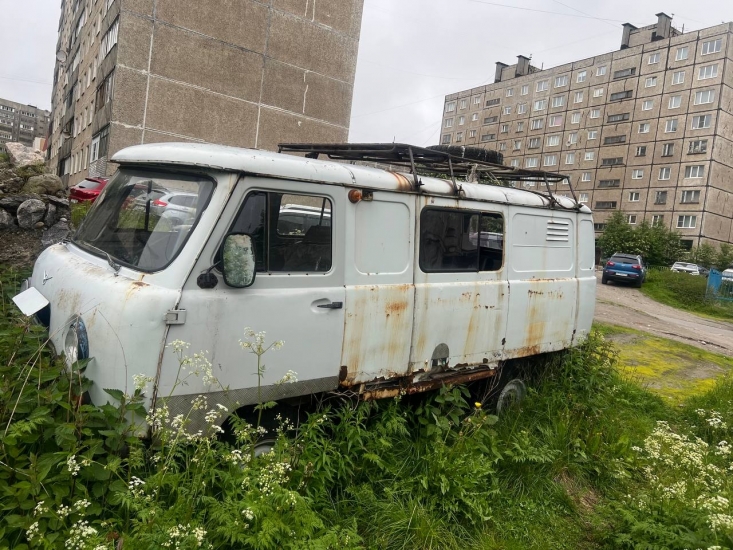 Разыскиваются владельцы брошенных автомобилей