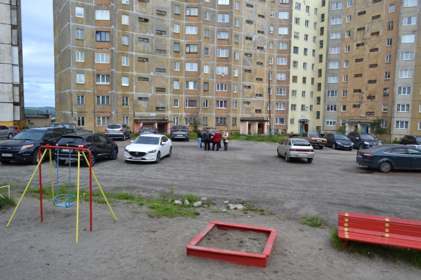 Депутаты провели рейд в Авиагородке
