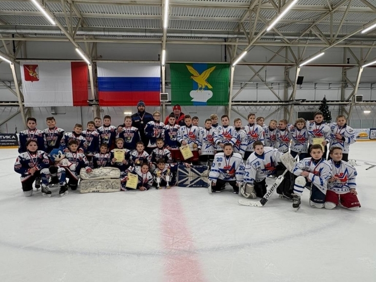  Юные хоккеисты команды «Северный флот» - серебряные призеры «Золотого кольца»