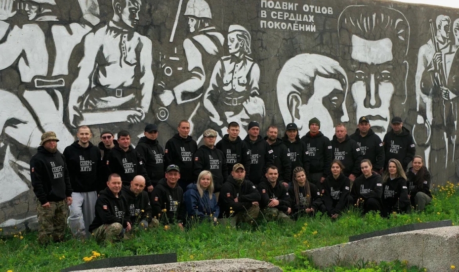 «Герои Севера» восстанавливают мемориал защитникам полуостровов Средний и Рыбачий