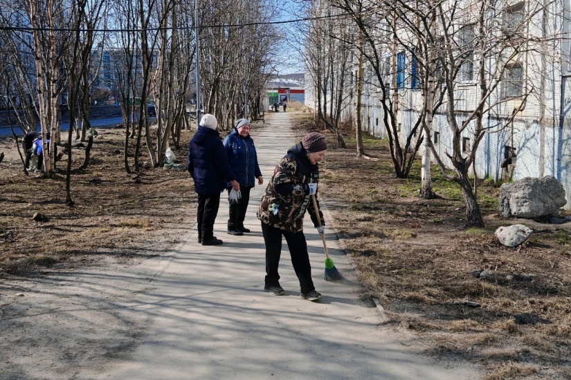 Выходим на субботник!