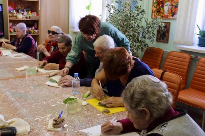 8 июня - День социального работника