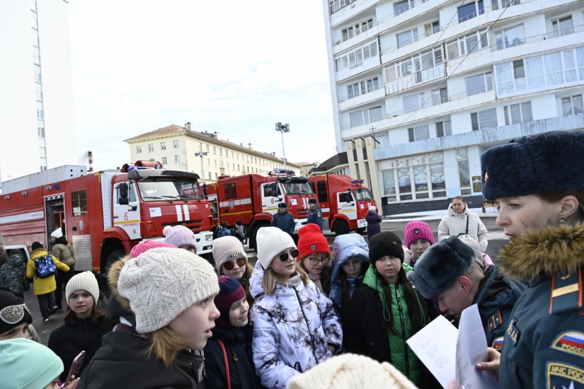 В День пожарной охраны в Североморске пройдет выставка пожарной техники и соревнования по боевому развертыванию 