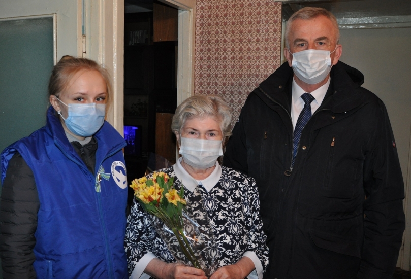 Поздравили жительницу блокадного Ленинграда