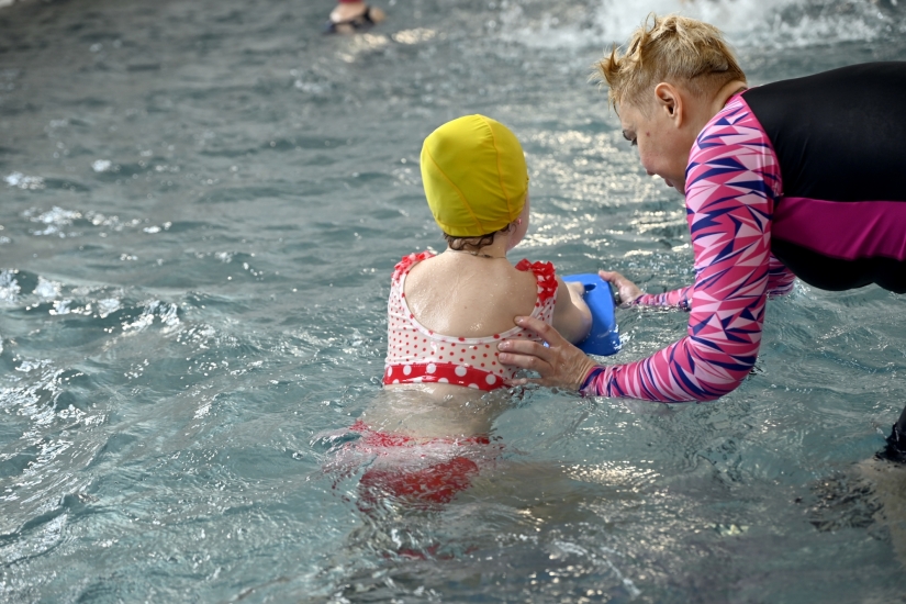 Североморских детей научат плавать