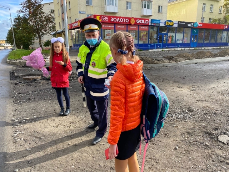 Сотрудники Госавтоинспекции ЗАТО г. Североморск провели профилактическое мероприятие