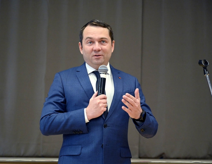 Поздравление губернатора Андрея Чибиса с Днем работника культуры