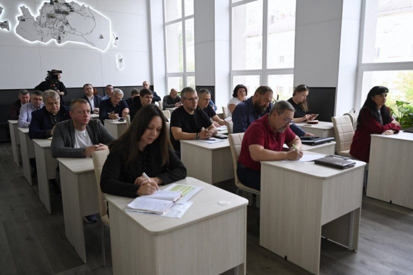 Глава ЗАТО Владимир Евменьков провел традиционный «коммунальный час»